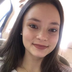 Meet your Posher, Abbie